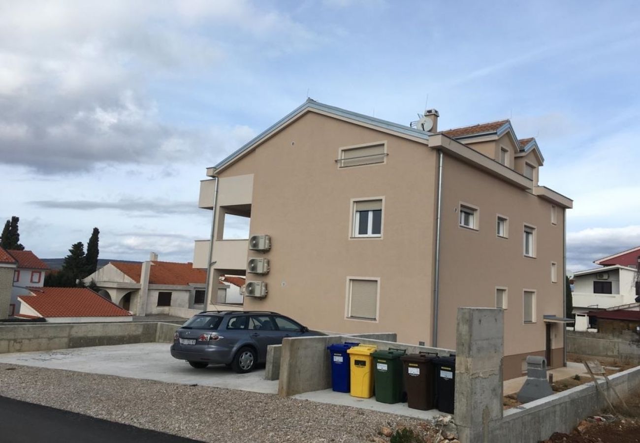 Appartement à Punat - Appartement dans Punat avec loggia, Climatisation, WIFI, Machine à laver (4534-1)