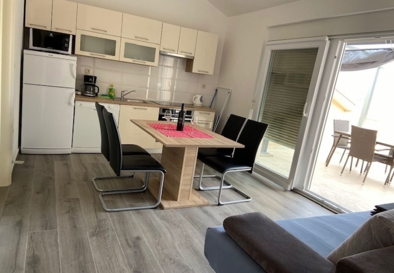 Appartement à Punat - Appartement dans Punat avec vue mer, terrasse, Climatisation, WIFI (4534-4)