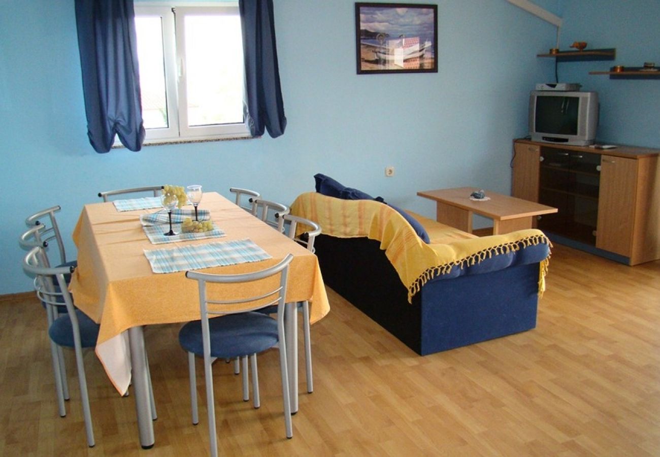 Appartement à Supetarska Draga - Appartement dans Supetarska Draga avec vue mer, terrasse, Climatisation, WIFI (4551-3)