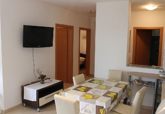 Appartement à Ždrelac - Appartement dans Ždrelac avec vue mer, Balcon, Climatisation, WIFI (4561-1) Appartement à Ždrelac - Appartement dans Ždrelac avec vue mer, Balcon, Climatisation, WIFI (4561-1)