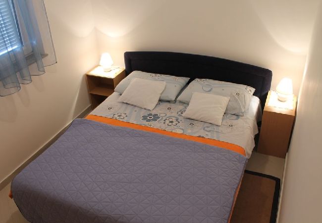 Appartement à Ždrelac - Appartement dans Ždrelac avec vue mer, Balcon, Climatisation, WIFI (4561-1) Appartement à Ždrelac - Appartement dans Ždrelac avec vue mer, Balcon, Climatisation, WIFI (4561-1)