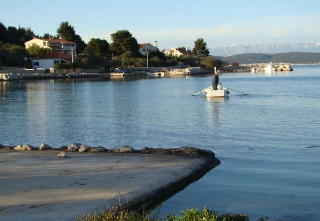 Appartement à Ždrelac - Appartement dans Ždrelac avec vue mer, Balcon, Climatisation, WIFI (4561-1) Appartement à Ždrelac - Appartement dans Ždrelac avec vue mer, Balcon, Climatisation, WIFI (4561-1)