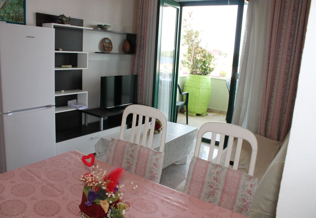 Appartement à Kali - Appartement dans Kali avec vue mer, Balcon, Climatisation, WIFI (4566-3)