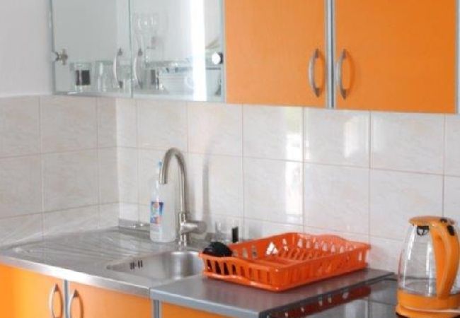 Appartement à Preko - Appartement de vacances à Preko avec terrasse, climatisation, Wi-Fi, lave-linge (4568-4) Appartement à Preko - Appartement de vacances à Preko avec terrasse, climatisation, Wi-Fi, lave-linge (4568-4)