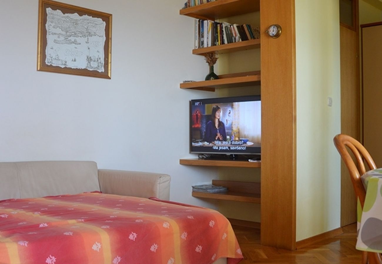 Appartement à Preko - Appartement dans Preko avec vue mer, terrasse, Climatisation, WIFI (4574-1)