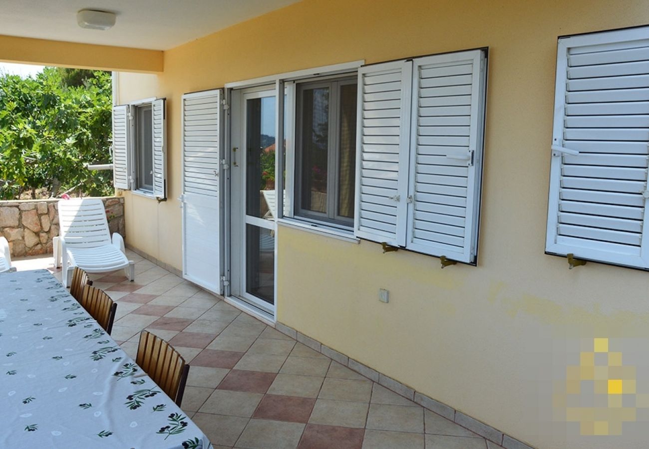 Appartement à Preko - Appartement dans Preko avec vue mer, terrasse, Climatisation, WIFI (4574-1)