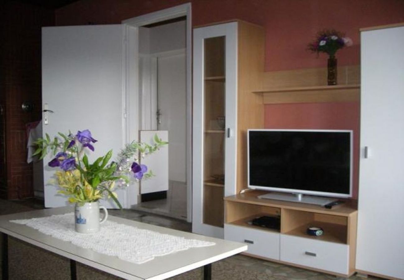 Appartement à Savudrija - Appartement dans Savudrija avec terrasse, Climatisation, WIFI, Lave-vaisselle (4577-1)