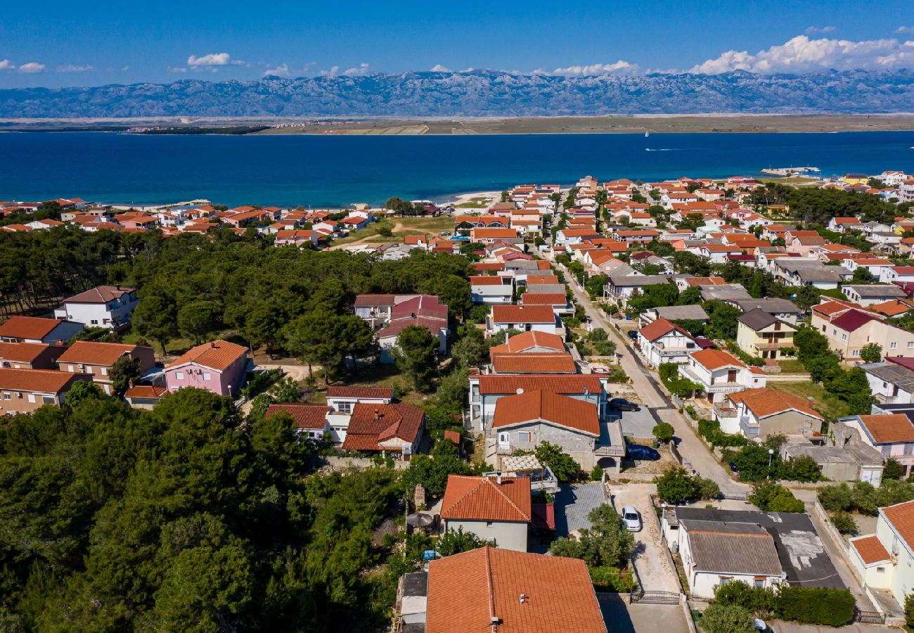 Appartement à Vir - Appartement dans Vir avec terrasse, Climatisation, WIFI (4592-1)