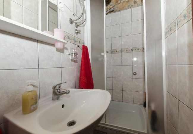 Studio à Ražanj - Appartement Studio dans Ražanj avec terrasse, Climatisation, WIFI (4597-1) Studio à Ražanj - Appartement Studio dans Ražanj avec terrasse, Climatisation, WIFI (4597-1)