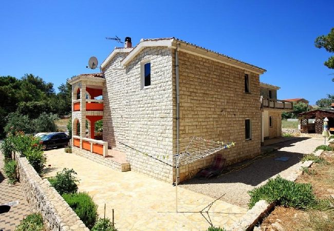 Appartement à Vir - Appartement dans Vir avec vue mer, Balcon, Climatisation, WIFI (4595-4) Appartement à Vir - Appartement dans Vir avec vue mer, Balcon, Climatisation, WIFI (4595-4)