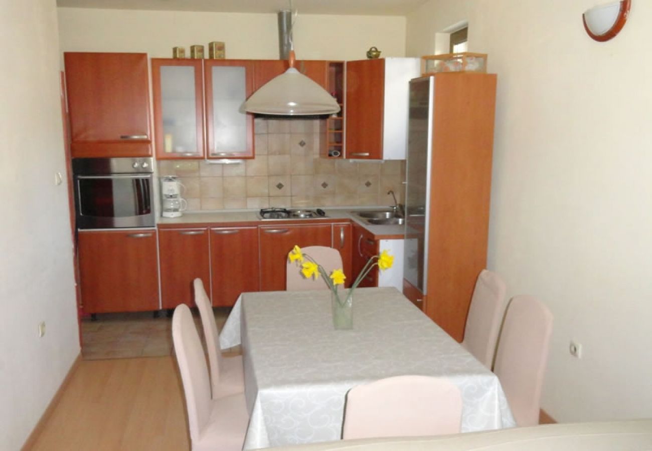 Appartement à Palit - Appartement dans Palit avec terrasse, Climatisation, WIFI (4603-1)