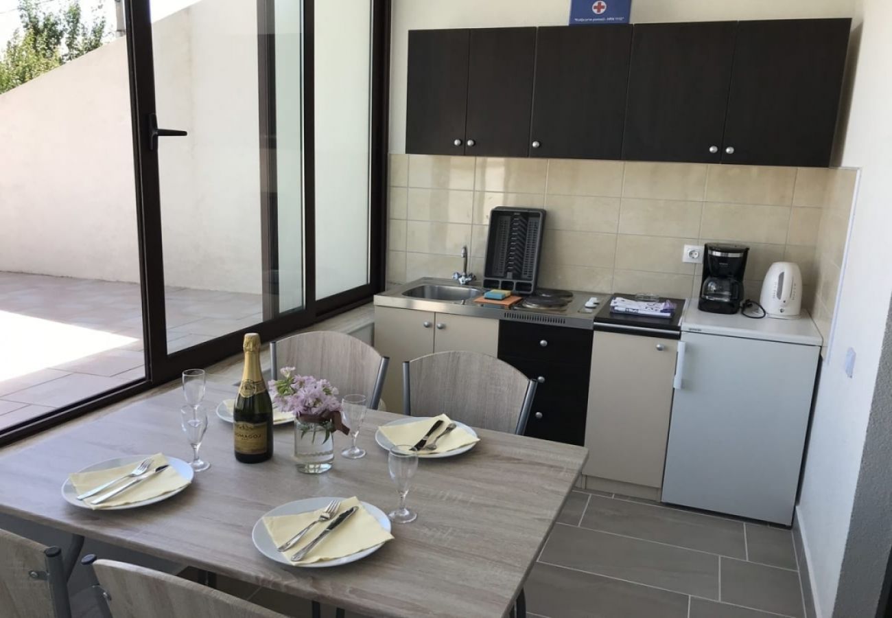 Appartement à Lopar - Appartement dans Lopar avec vue mer, terrasse, Climatisation, WIFI (4607-2)