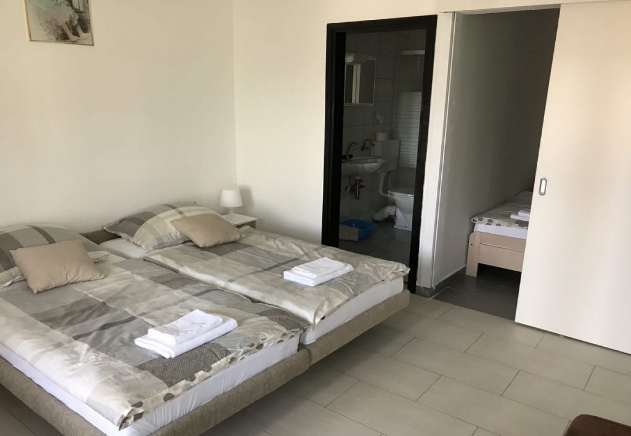 Appartement à Lopar - Appartement dans Lopar avec vue mer, terrasse, Climatisation, WIFI (4607-2)