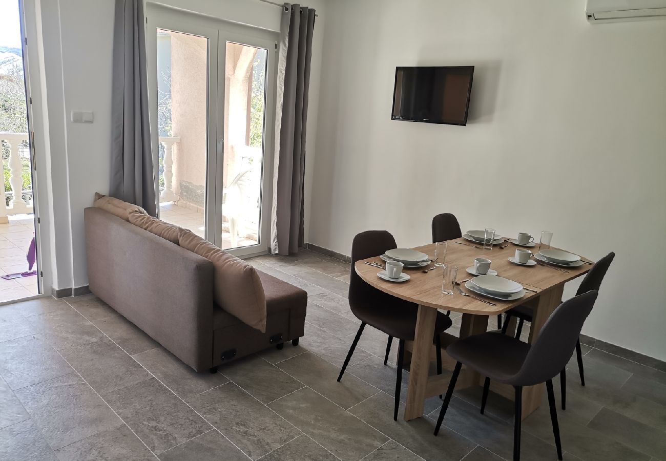 Appartement à Lopar - Appartement dans Lopar avec terrasse, Climatisation, WIFI (4620-1)