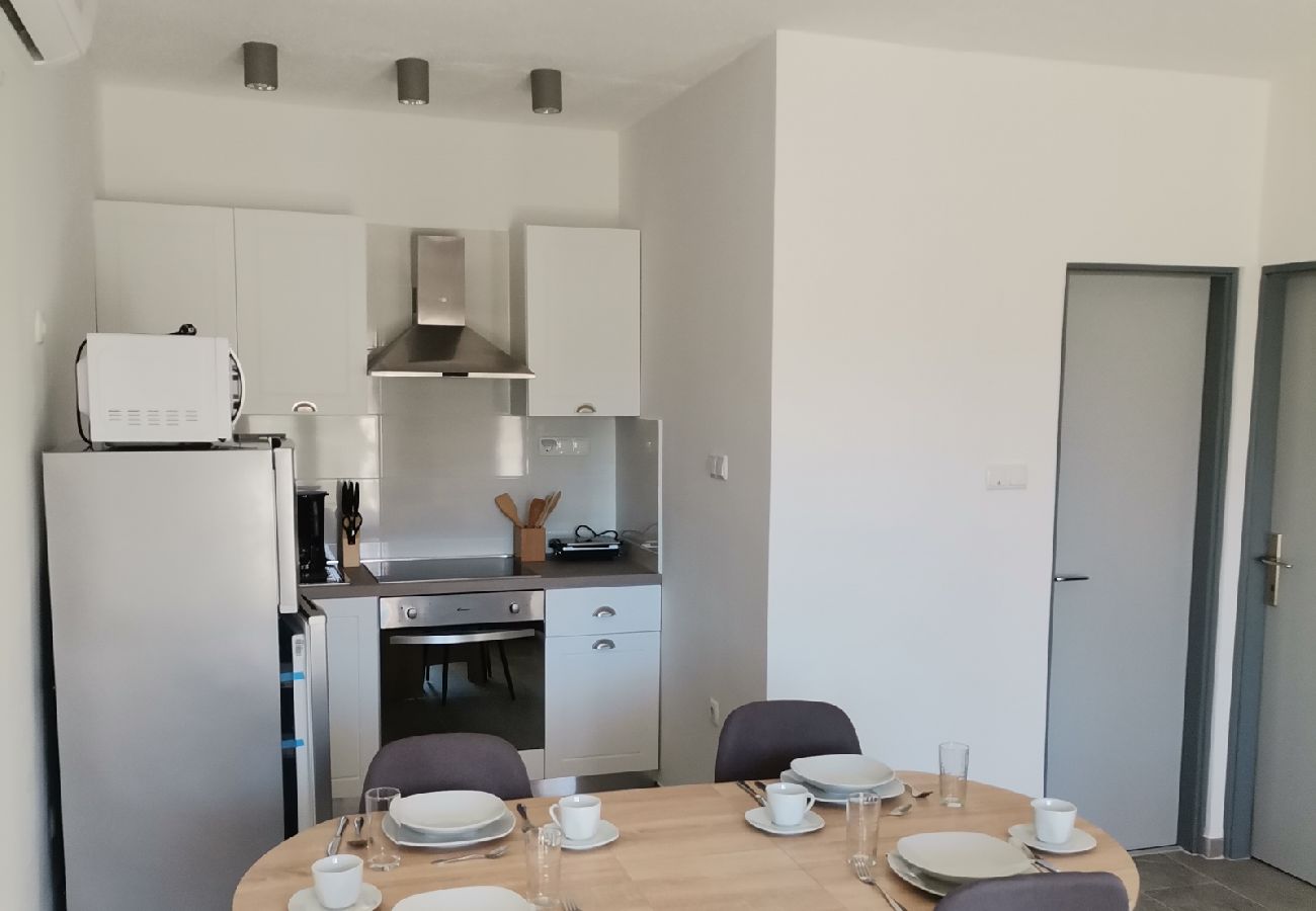 Appartement à Lopar - Appartement dans Lopar avec terrasse, Climatisation, WIFI (4620-1)