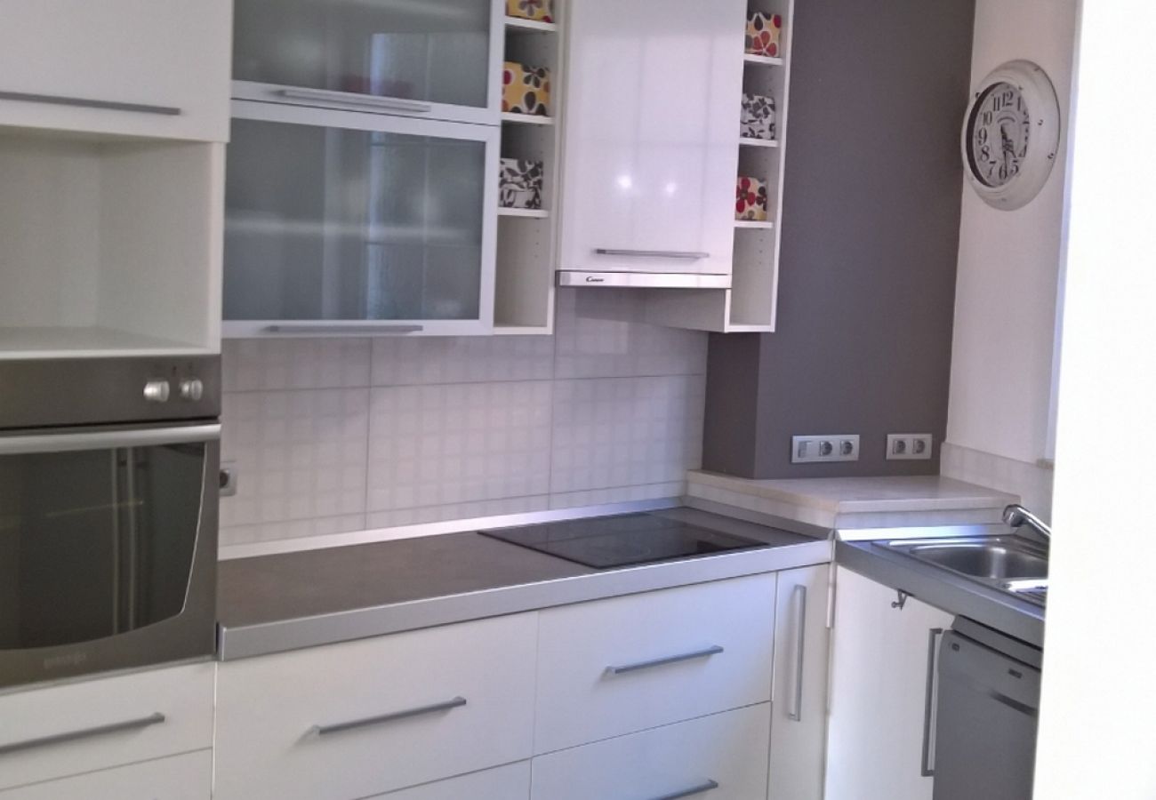 Appartement à Duce - Appartement dans Duće avec vue mer, Balcon, Climatisation, WIFI (3425-12)