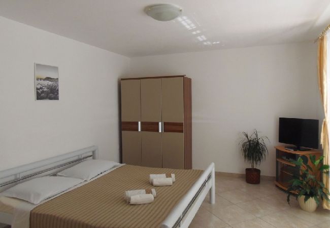 Appartement à Dramalj - Appartement dans Dramalj avec vue mer, Balcon, Climatisation, WIFI (4623-4) Appartement à Dramalj - Appartement dans Dramalj avec vue mer, Balcon, Climatisation, WIFI (4623-4)