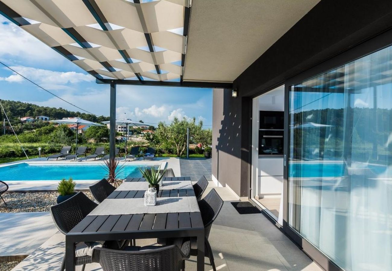 Maison à Ždrelac - Maison de vacances dans Ždrelac avec vue mer, terrasse, Climatisation, WIFI (4652-1)