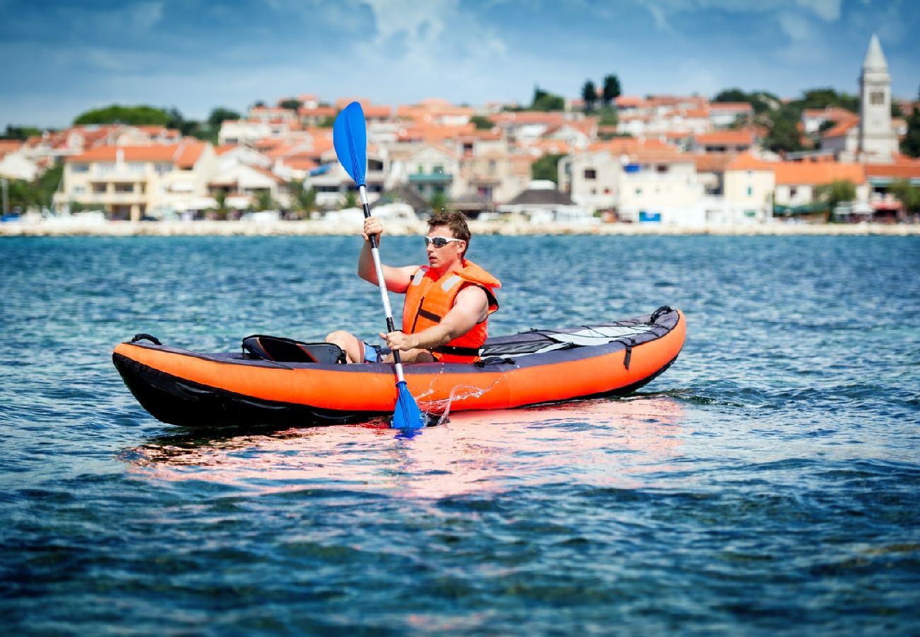 Maison à Ždrelac - Maison de vacances dans Ždrelac avec vue mer, terrasse, Climatisation, WIFI (4652-1)