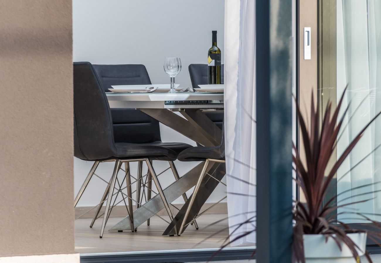 Maison à Ždrelac - Maison de vacances dans Ždrelac avec vue mer, terrasse, Climatisation, WIFI (4652-1)