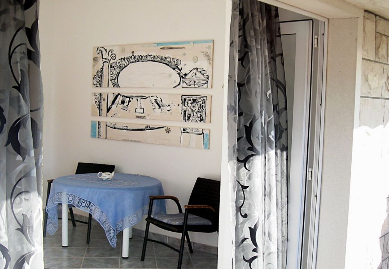 Appartement à Trogir - Appartement dans Trogir avec vue mer, terrasse, Climatisation, WIFI (4655-2)