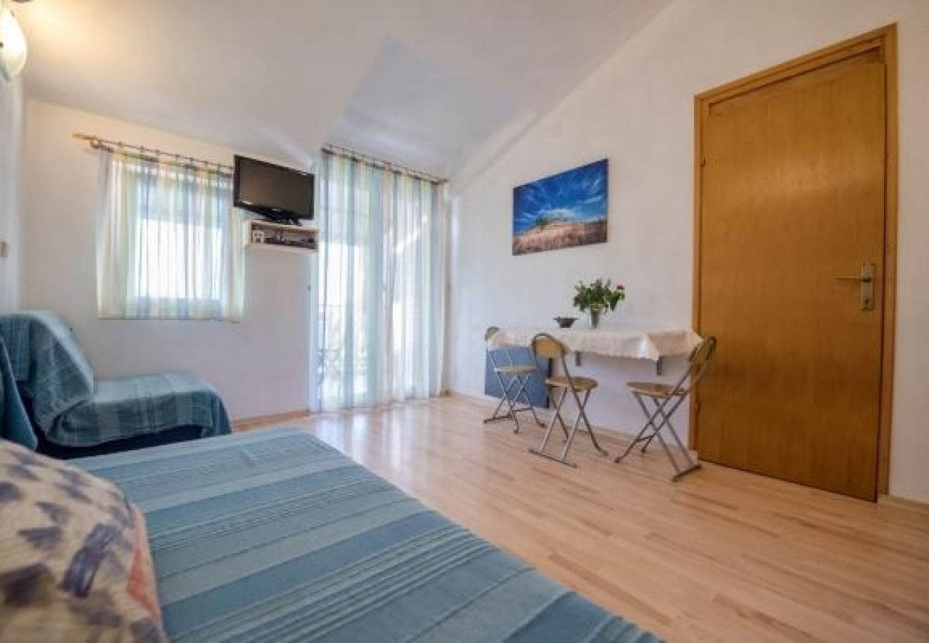 Appartement à Luka - Ferienwohnung in Luka mit Meerblick, Terrasse, Klimaanlage, W-LAN (4659-2)