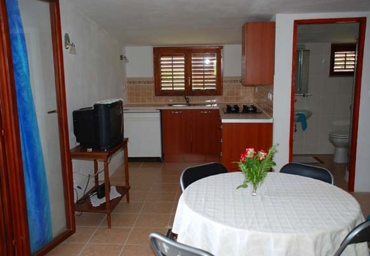 Appartement à Nevidane - Appartement dans Neviđane avec vue mer, terrasse, Climatisation, WIFI (4663-2)