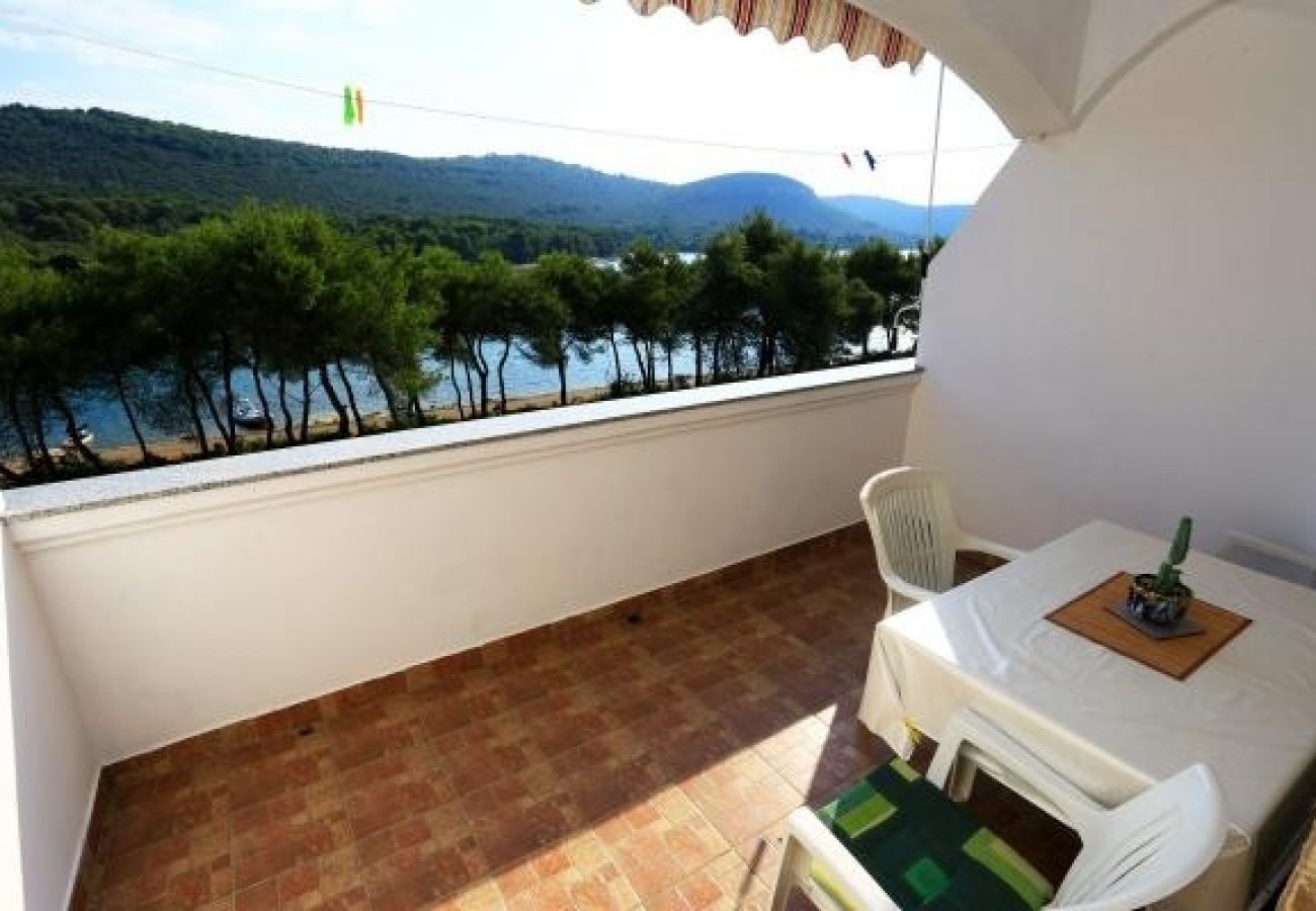 Appartement à Kali - Appartement dans Kali avec vue mer, terrasse, Climatisation, WIFI (4675-5)