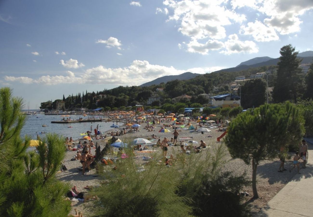 Maison à Icici - Maison de vacances dans Ičići avec vue mer, Balcon, Climatisation, WIFI (4683-1)