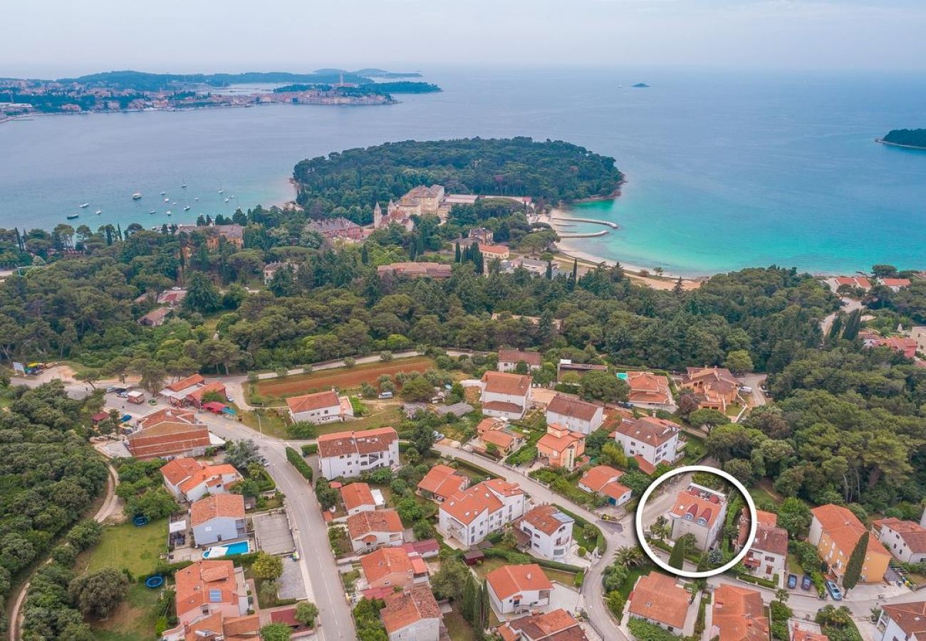 Appartement à Rovinj - Appartement dans Rovinj avec terrasse, Climatisation, WIFI, Machine à laver (4686-1)