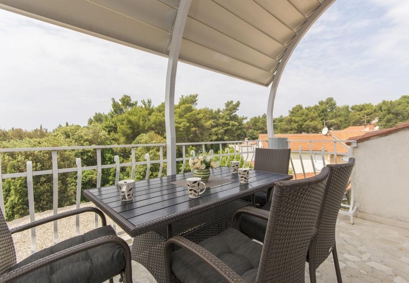 Appartement à Rovinj - Appartement dans Rovinj avec terrasse, Climatisation, WIFI, Machine à laver (4686-3)