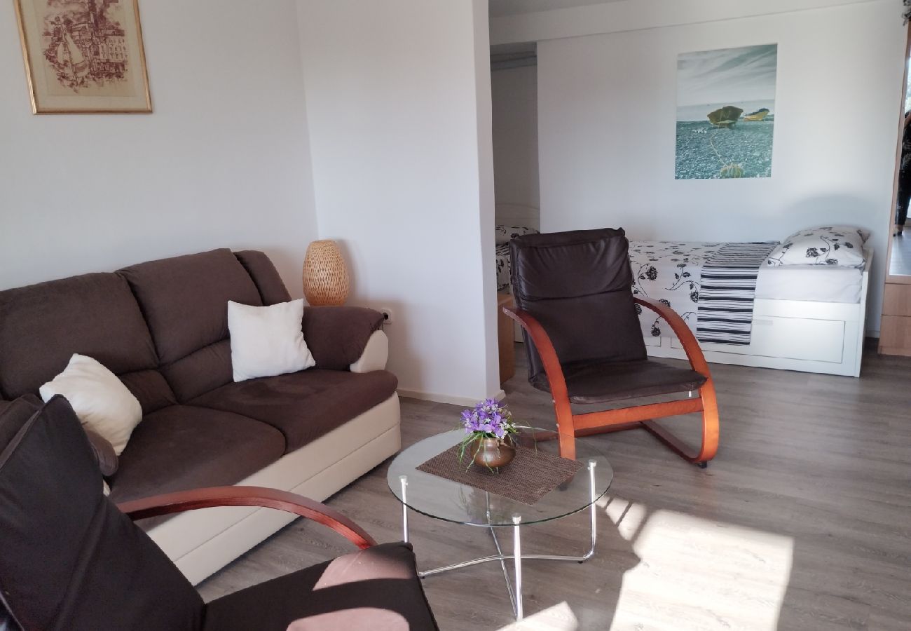 Appartement à Rovinj - Appartement dans Rovinj avec terrasse, Climatisation, WIFI, Machine à laver (4686-3)