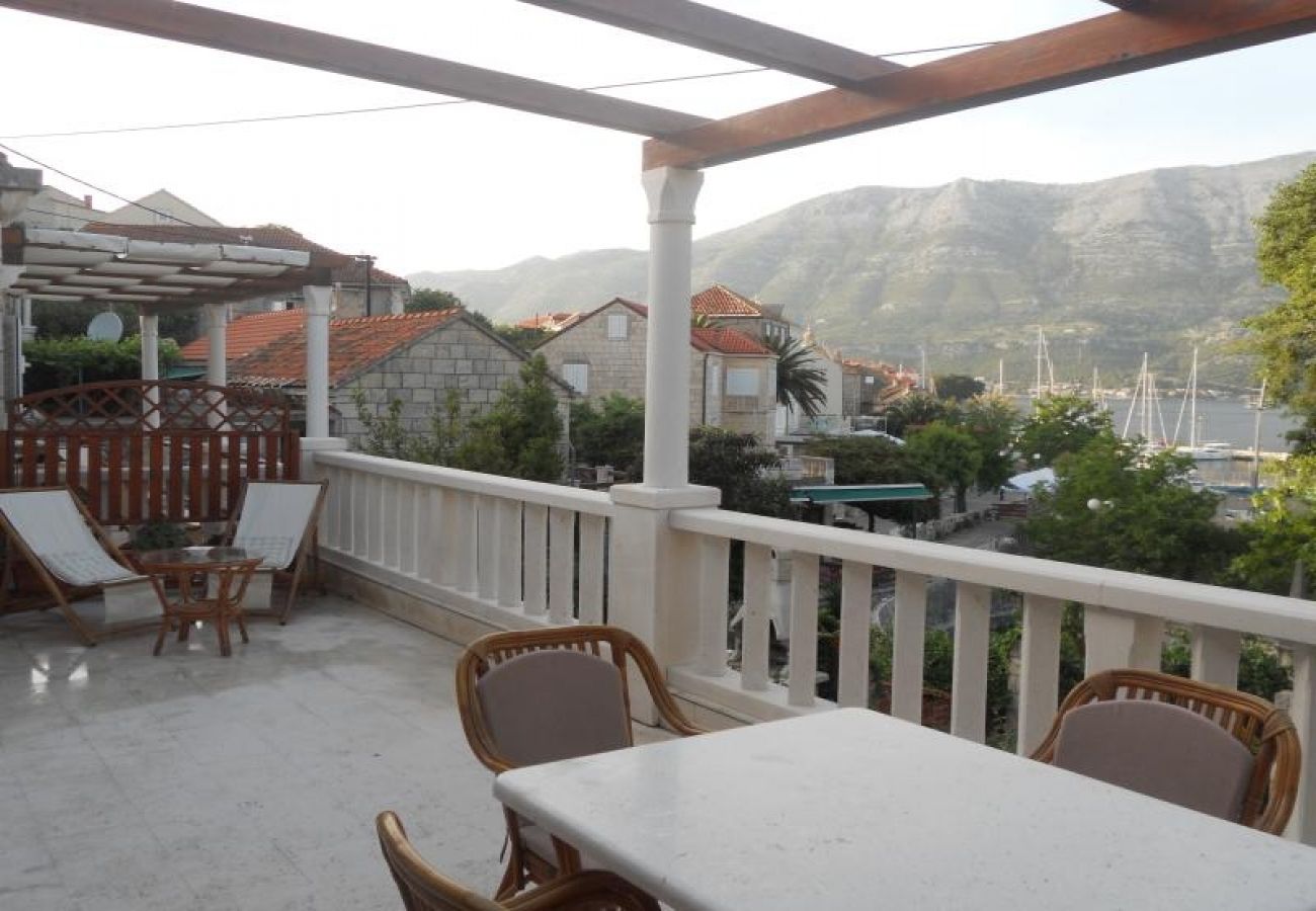 Appartement à Korcula - Appartement dans Korčula avec vue mer, terrasse, Climatisation, WIFI (4695-1)