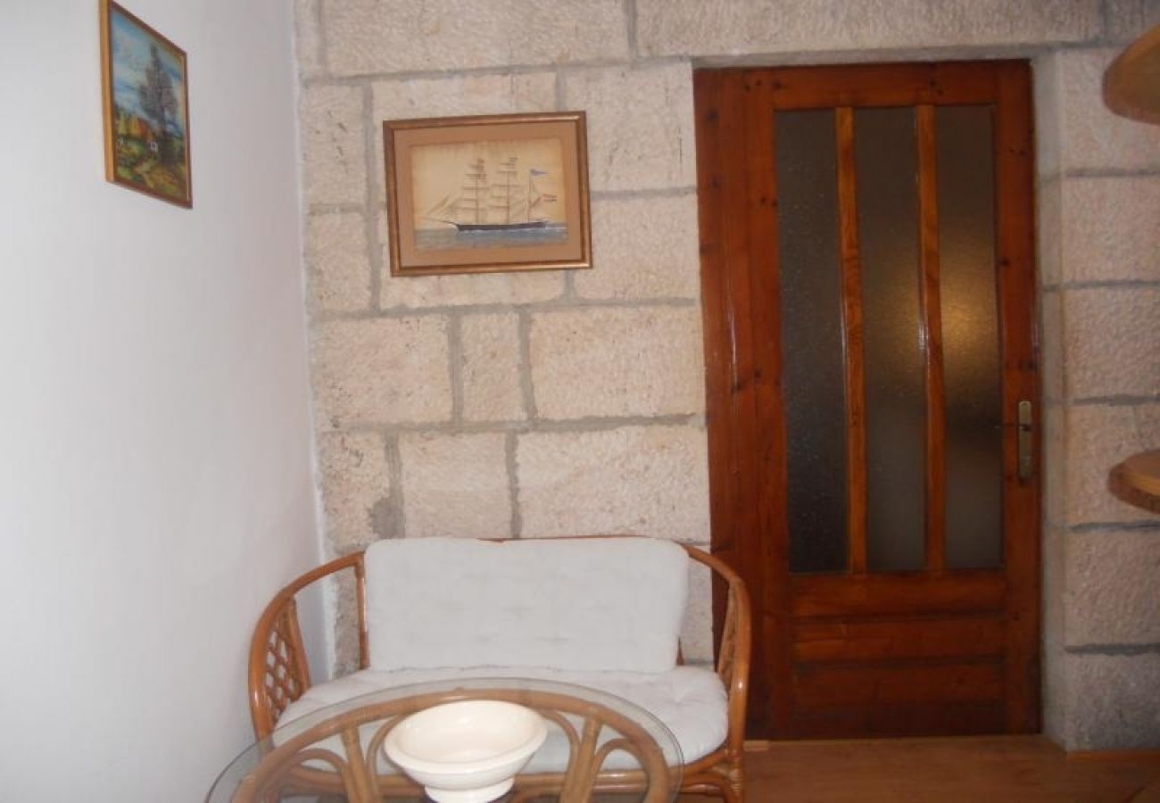 Appartement à Korcula - Appartement dans Korčula avec vue mer, terrasse, Climatisation, WIFI (4695-1)