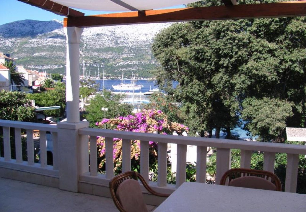 Appartement à Korcula - Appartement dans Korčula avec vue mer, terrasse, Climatisation, WIFI (4695-1)