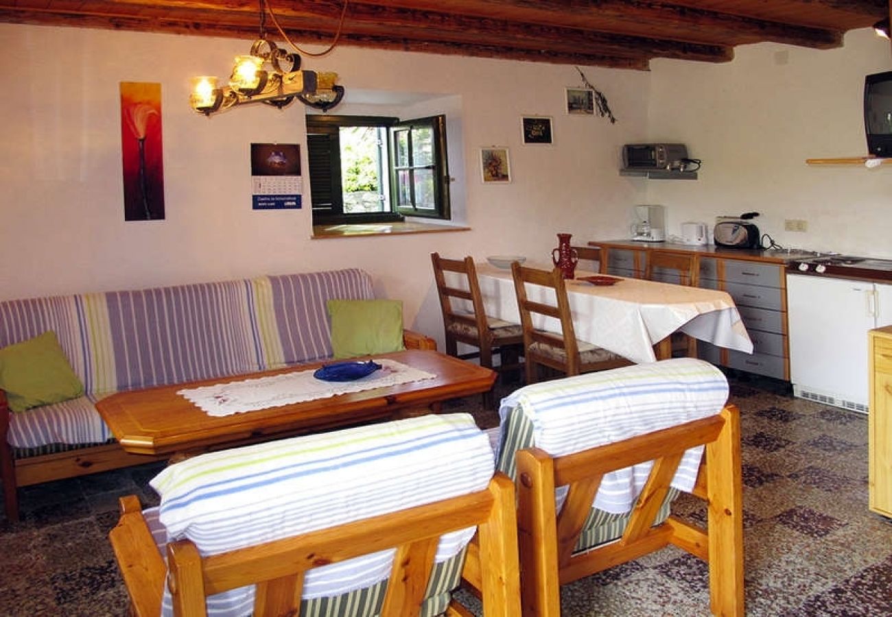 Maison à Supetarska Draga - Maison de vacances dans Supetarska Draga avec terrasse, WIFI (4544-1)