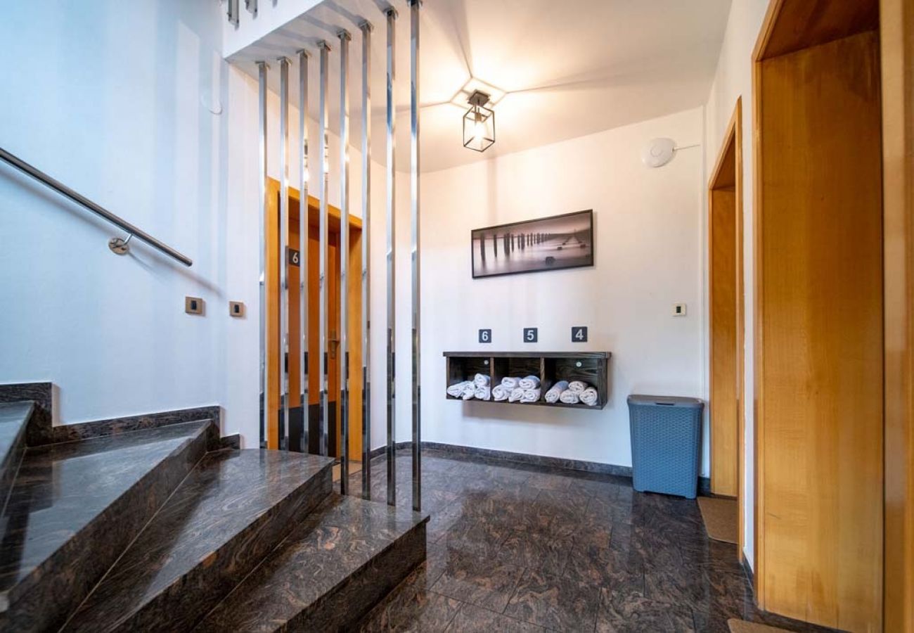 Appartement à Lopar - Appartement dans Lopar avec Balcon, Climatisation, WIFI (4738-6)