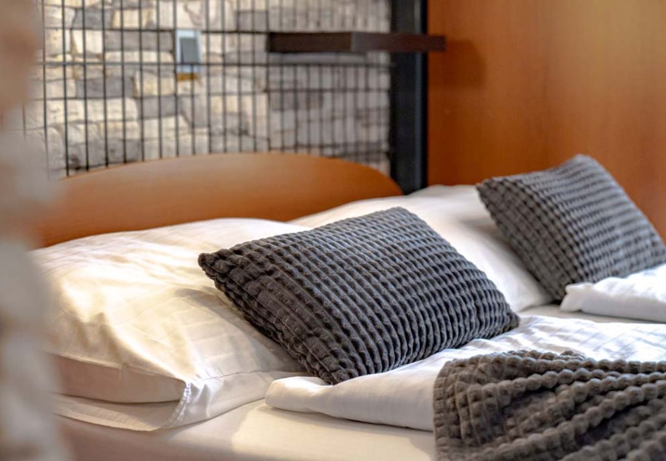 Appartement à Lopar - Appartement dans Lopar avec Balcon, Climatisation, WIFI (4738-6)