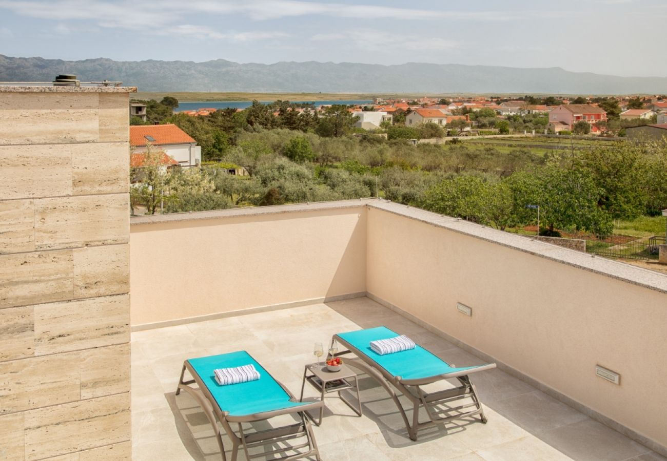 Maison à Vir - Maison de vacances dans Vir avec terrasse, Climatisation, WIFI, Machine à laver (4740-1)