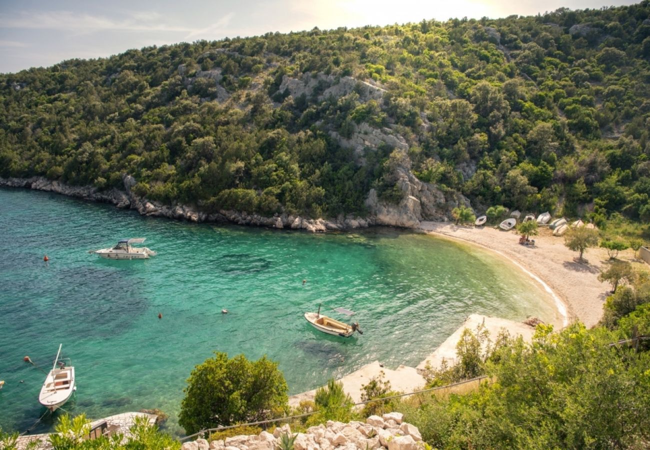 Appartement à Vinišce - Appartement dans Vinišće avec Balcon, Climatisation, WIFI, Machine à laver (4753-1)