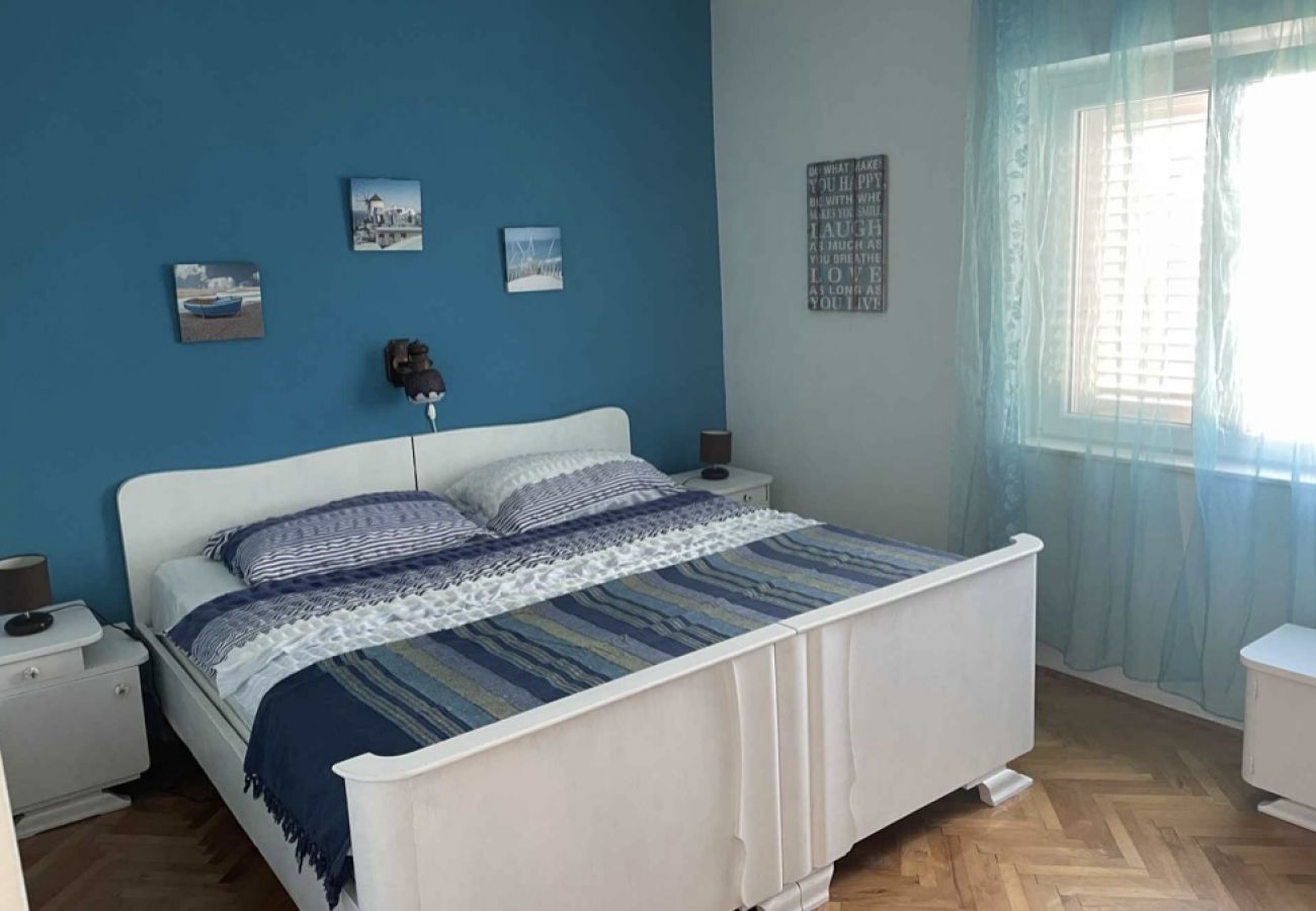 Appartement à Vinišce - Appartement dans Vinišće avec vue mer, Balcon, Climatisation, WIFI (4759-1)