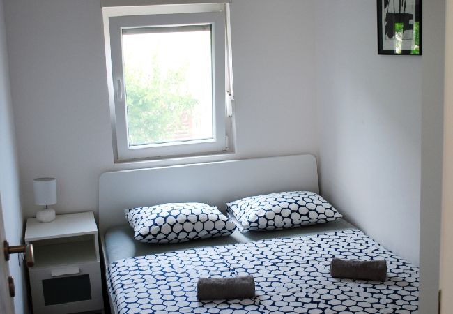 Appartement à Vir - Appartement dans Vir avec Balcon, Climatisation, WIFI, Machine à laver (4762-1) Appartement à Vir - Appartement dans Vir avec Balcon, Climatisation, WIFI, Machine à laver (4762-1)