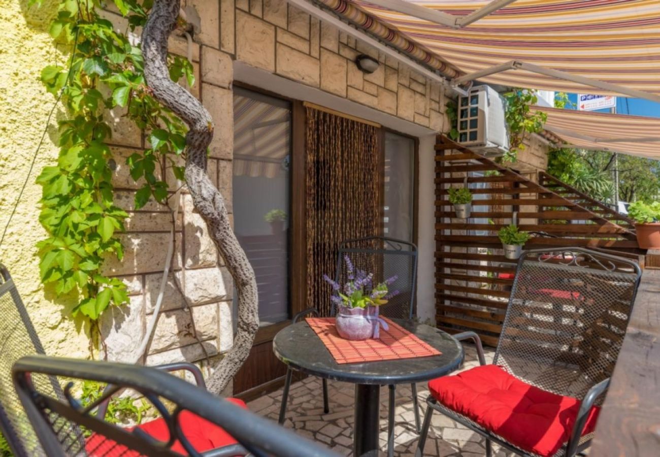 Appartement à Crikvenica - Appartement dans Crikvenica avec vue mer, terrasse, Climatisation, WIFI (4628-6)