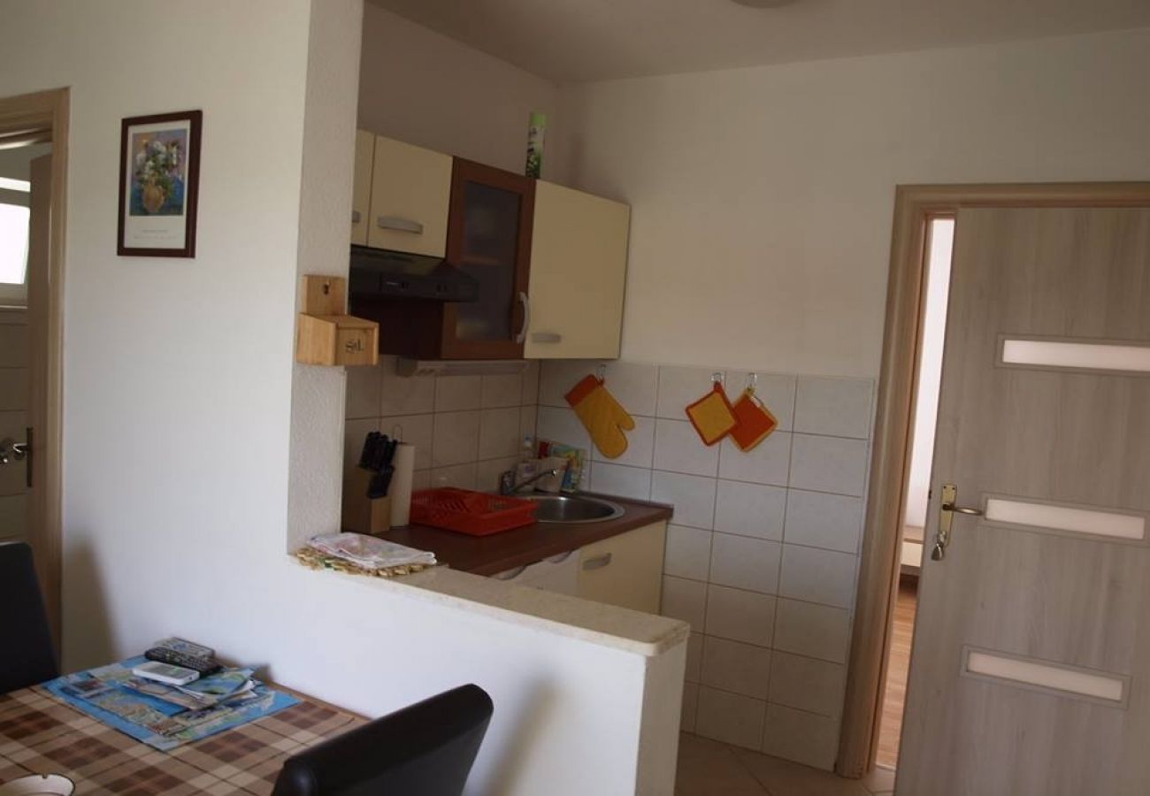 Appartement à Slatine - Appartement dans Slatine avec vue mer, Balcon, Climatisation, WIFI (4784-1)