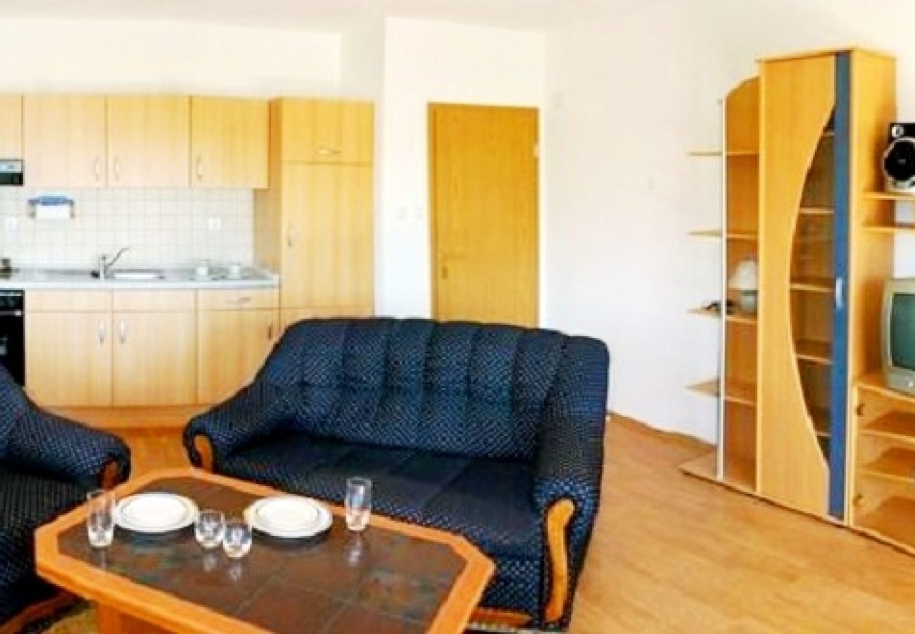 Appartement à Trogir - Appartement dans Trogir avec vue mer, Balcon, Climatisation, WIFI (4786-1)