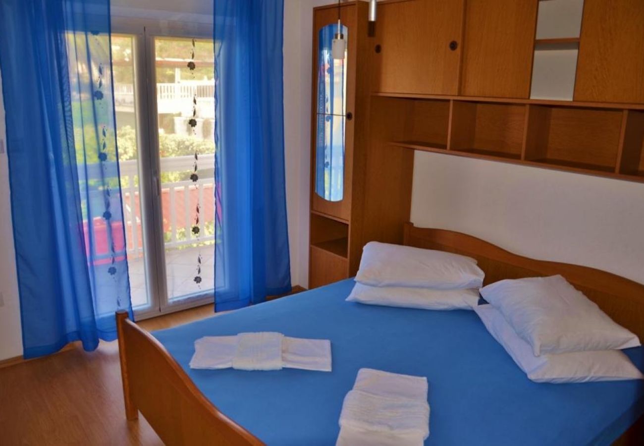 Appartement à Trogir - Appartement dans Trogir avec vue mer, Balcon, Climatisation, WIFI (4786-1)