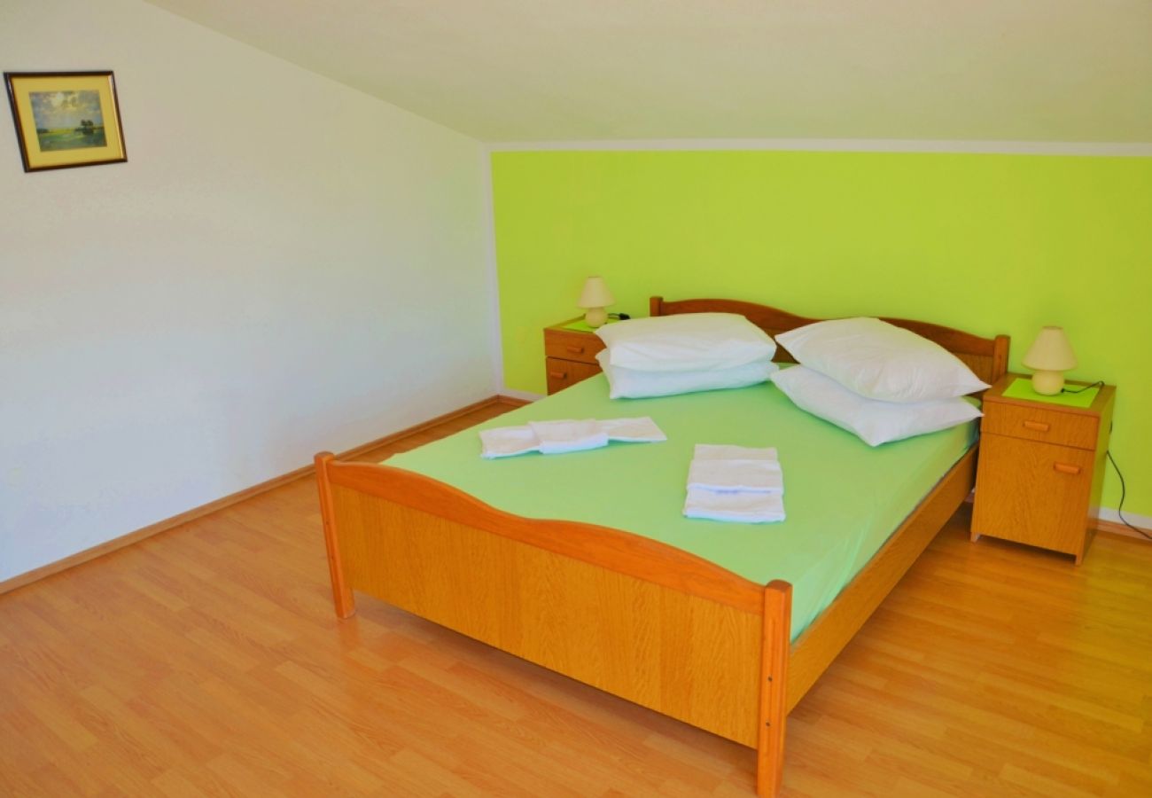 Appartement à Trogir - Appartement dans Trogir avec vue mer, Balcon, Climatisation, WIFI (4786-2)