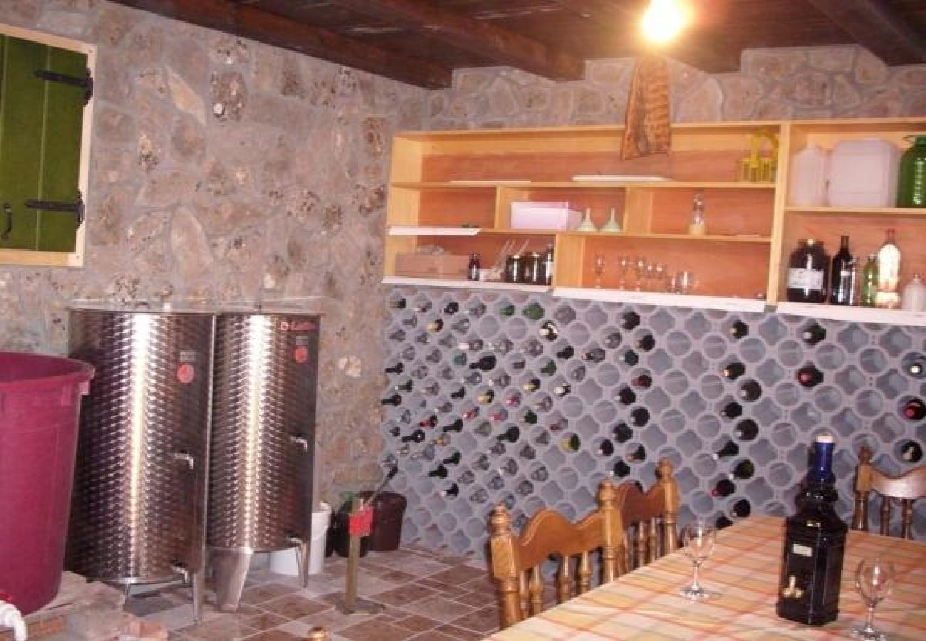 Appartement à Pirovac - Appartement dans Pirovac avec terrasse, Climatisation, WIFI, Machine à laver (4793-1)