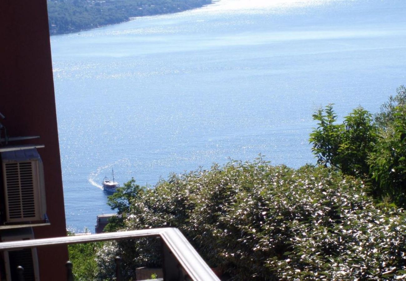 Appartement à Opatija - Appartement dans Opatija avec vue mer, Balcon, Climatisation, WIFI (4812-2)