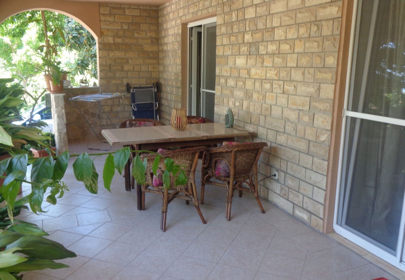 Appartement à Biograd na moru - Appartement dans Biograd na Moru avec terrasse, Climatisation, WIFI, Lave-vaisselle (4818-7)